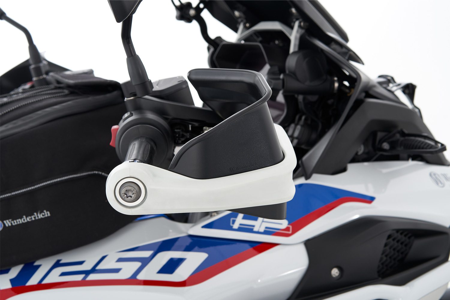 44940-002_04_1500_blank