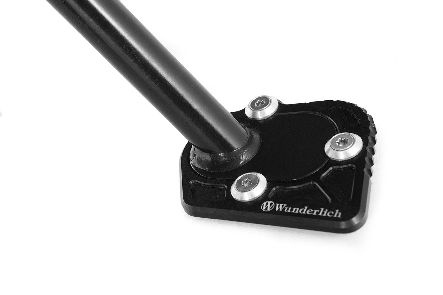 43920-002_01_1500_blank