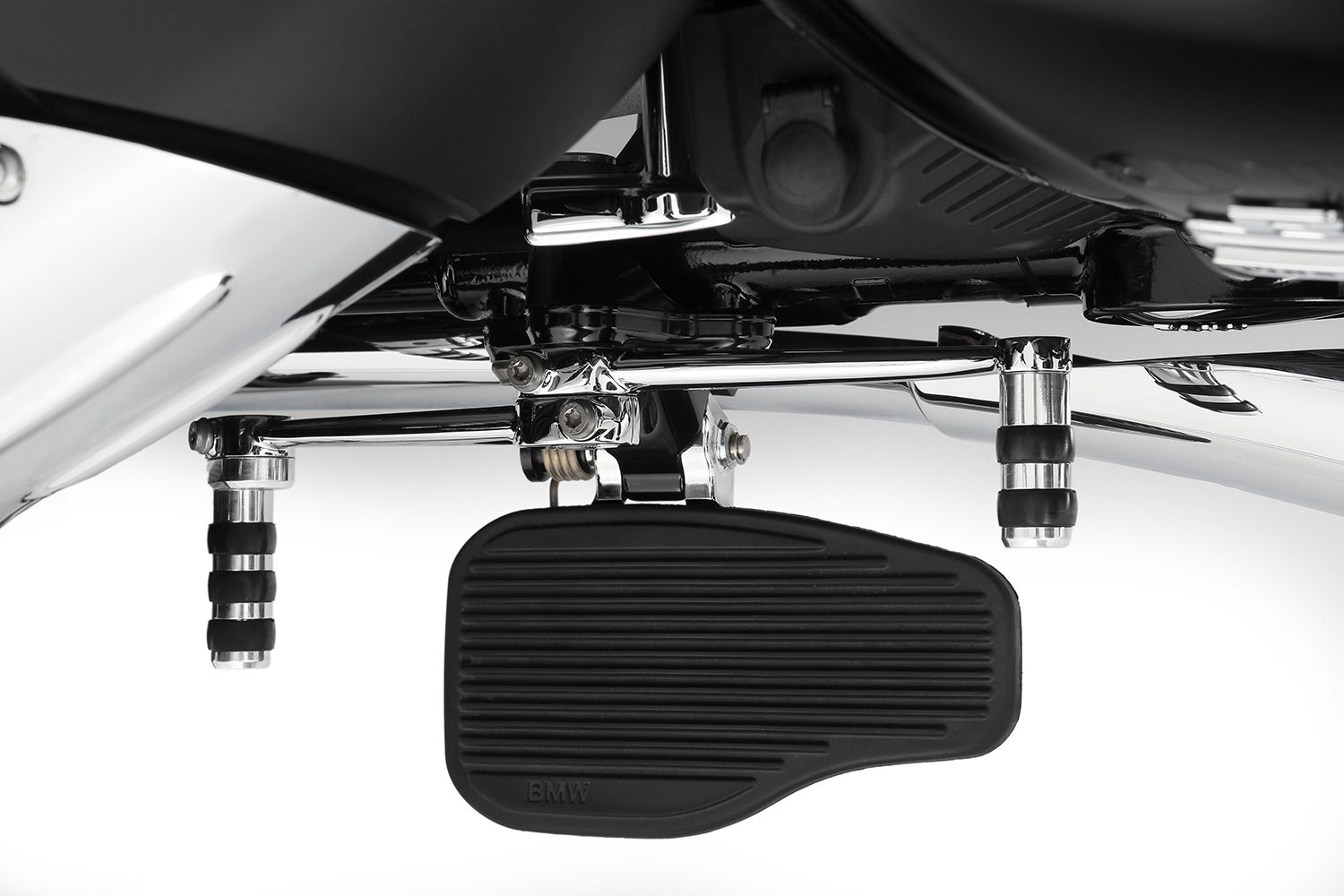 18200-210_04_1500_blank