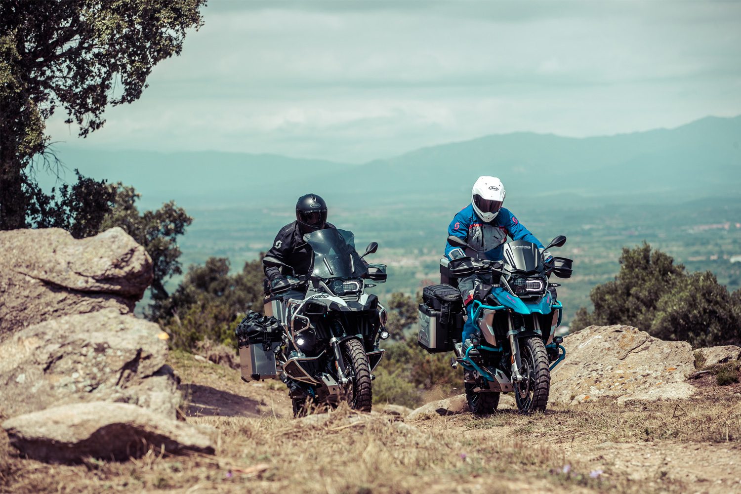 26000-101_07_1500_blank