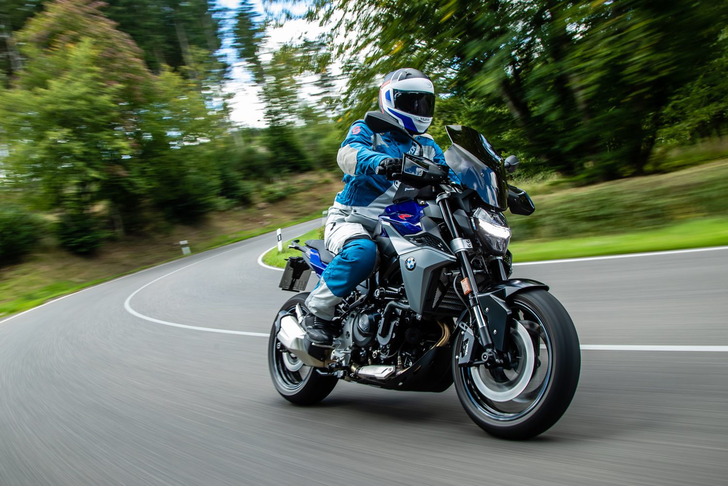 40470-202_web_blank_07