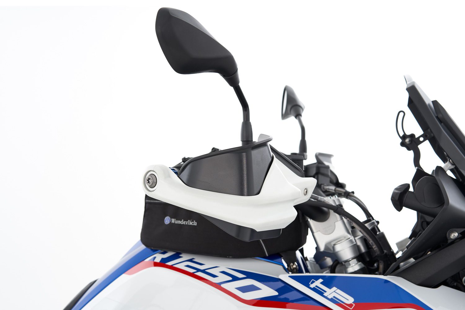 44940-002_03_1500_blank