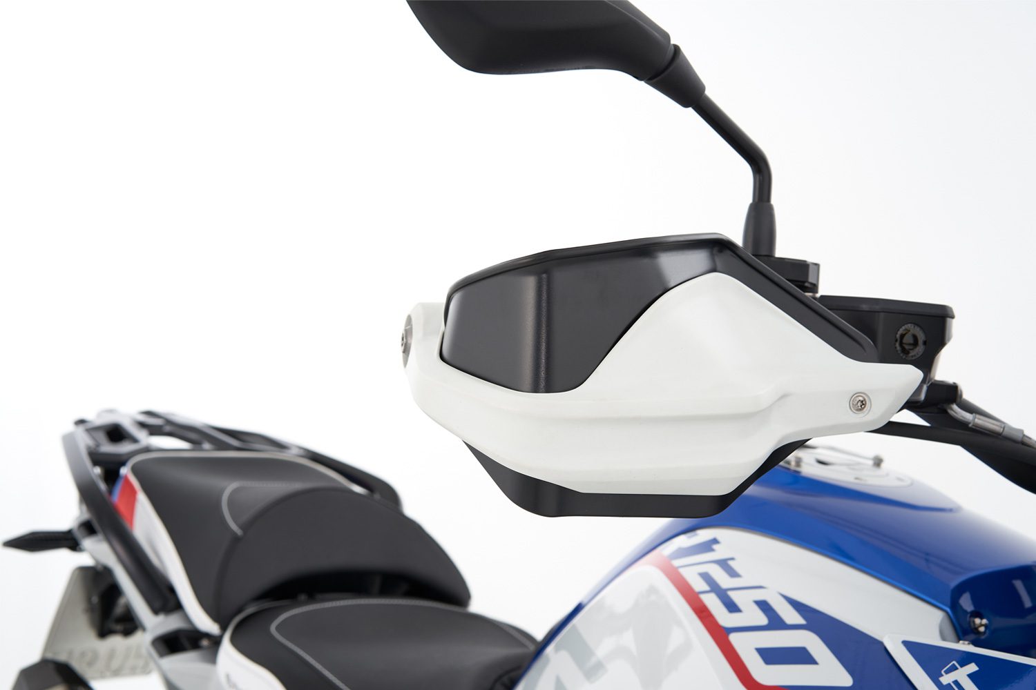 44940-002_05_1500_blank