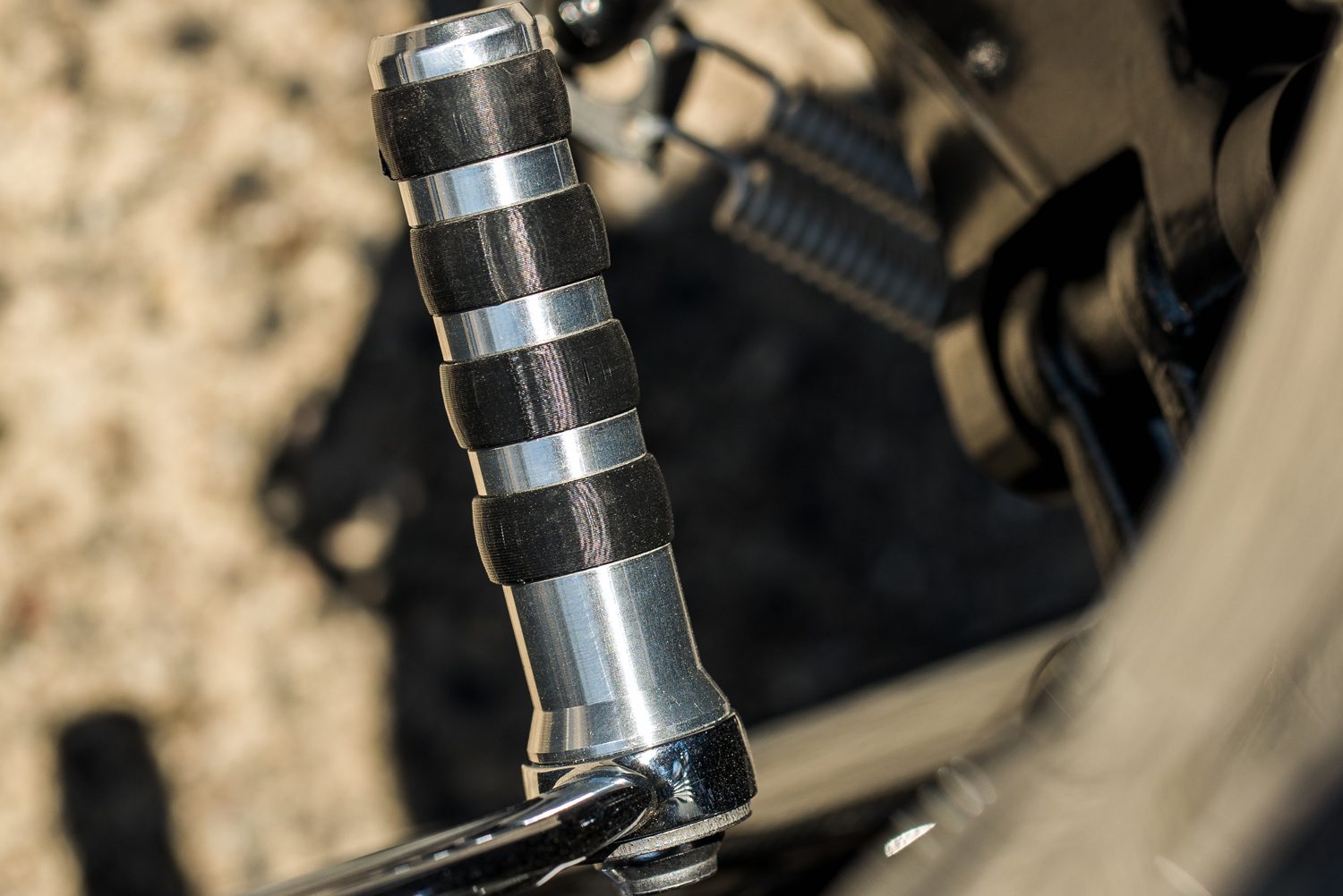 18200-000_web_blank_05