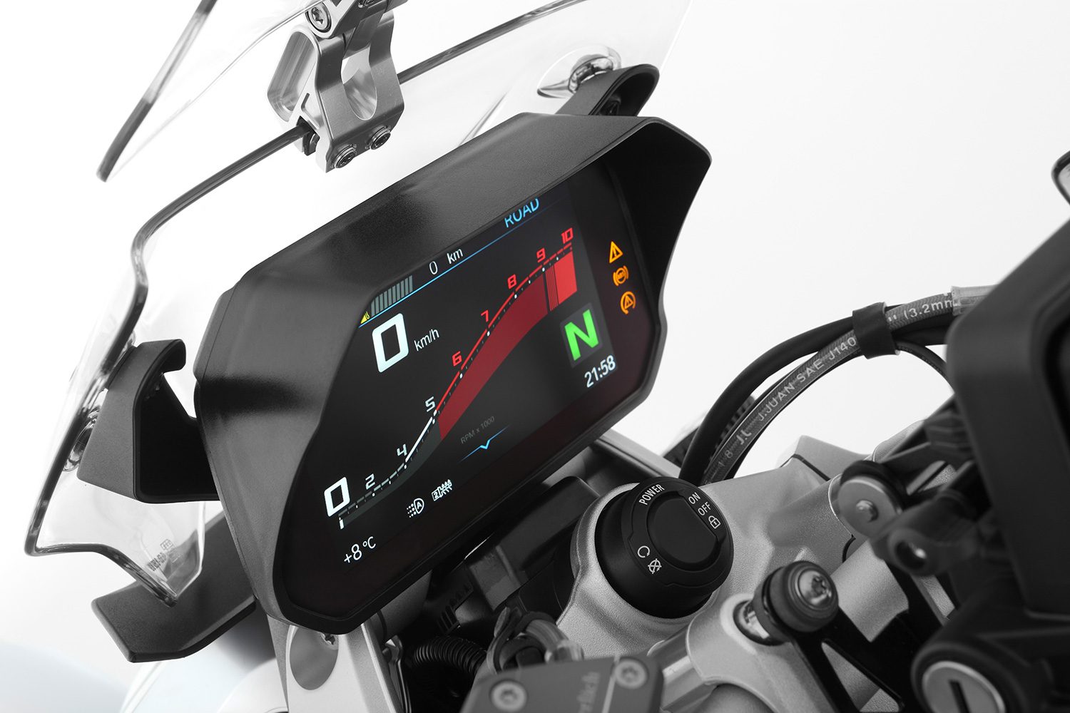 21083-002_04_1500_blank