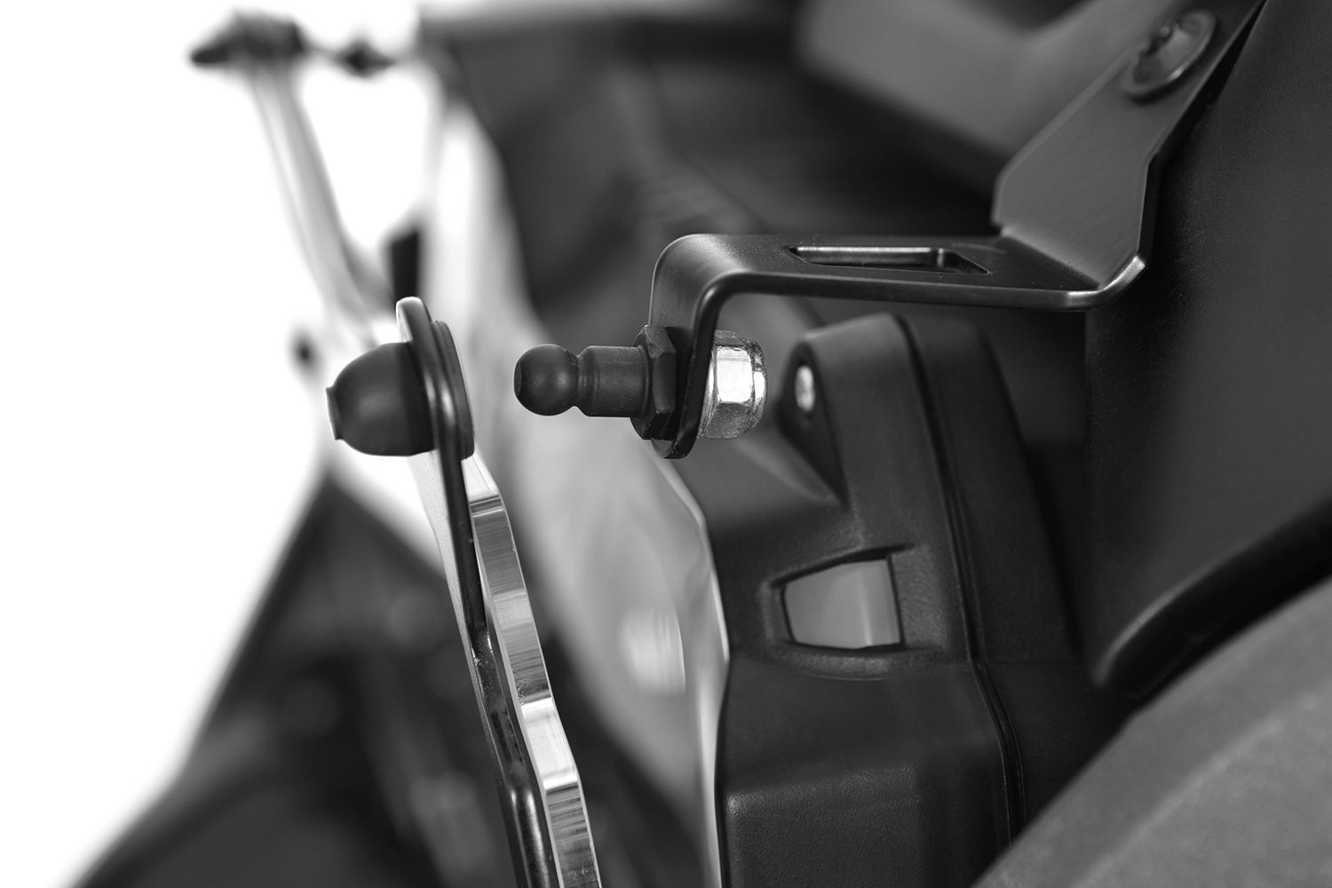 26660-300_05_1500_blank