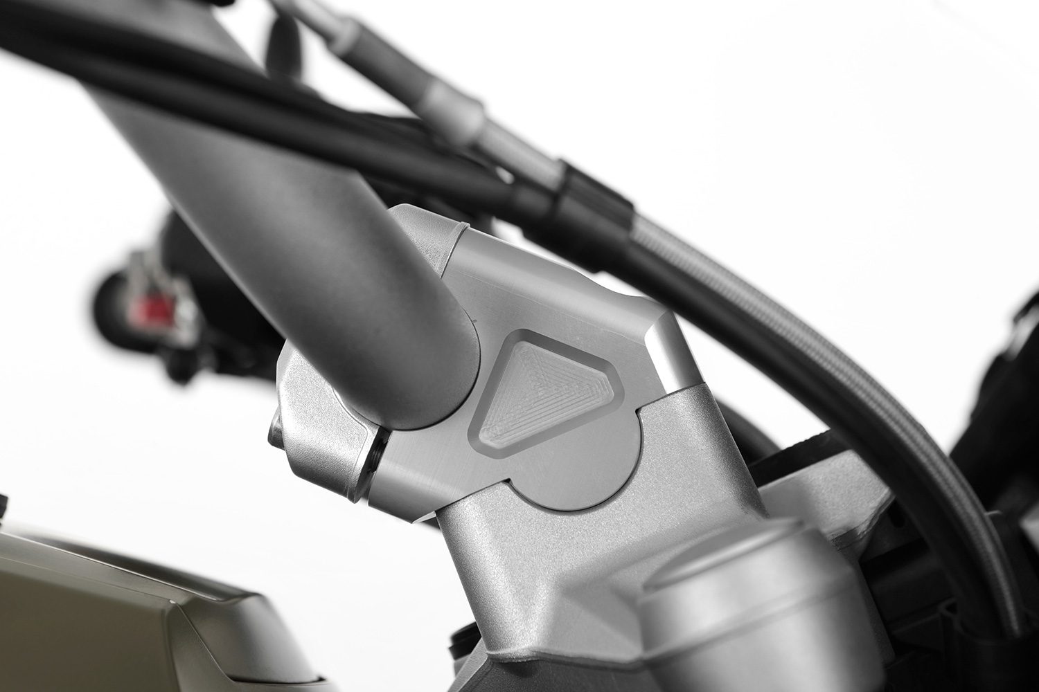 41970-111_06_1500_blank