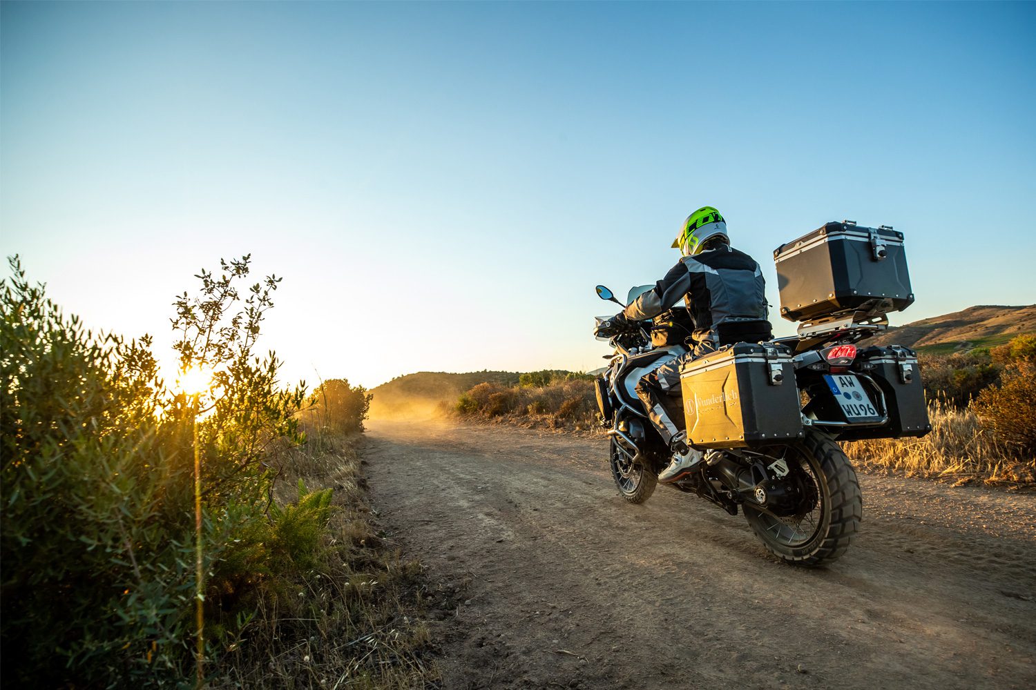 42155-002_10_1500_blank