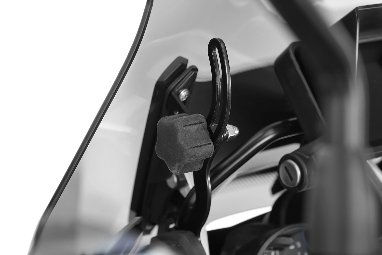 43520-212_03_1500_blank