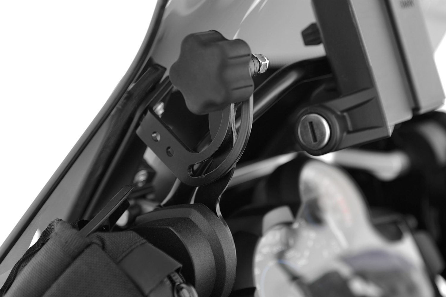 43520-212_04_1500_blank