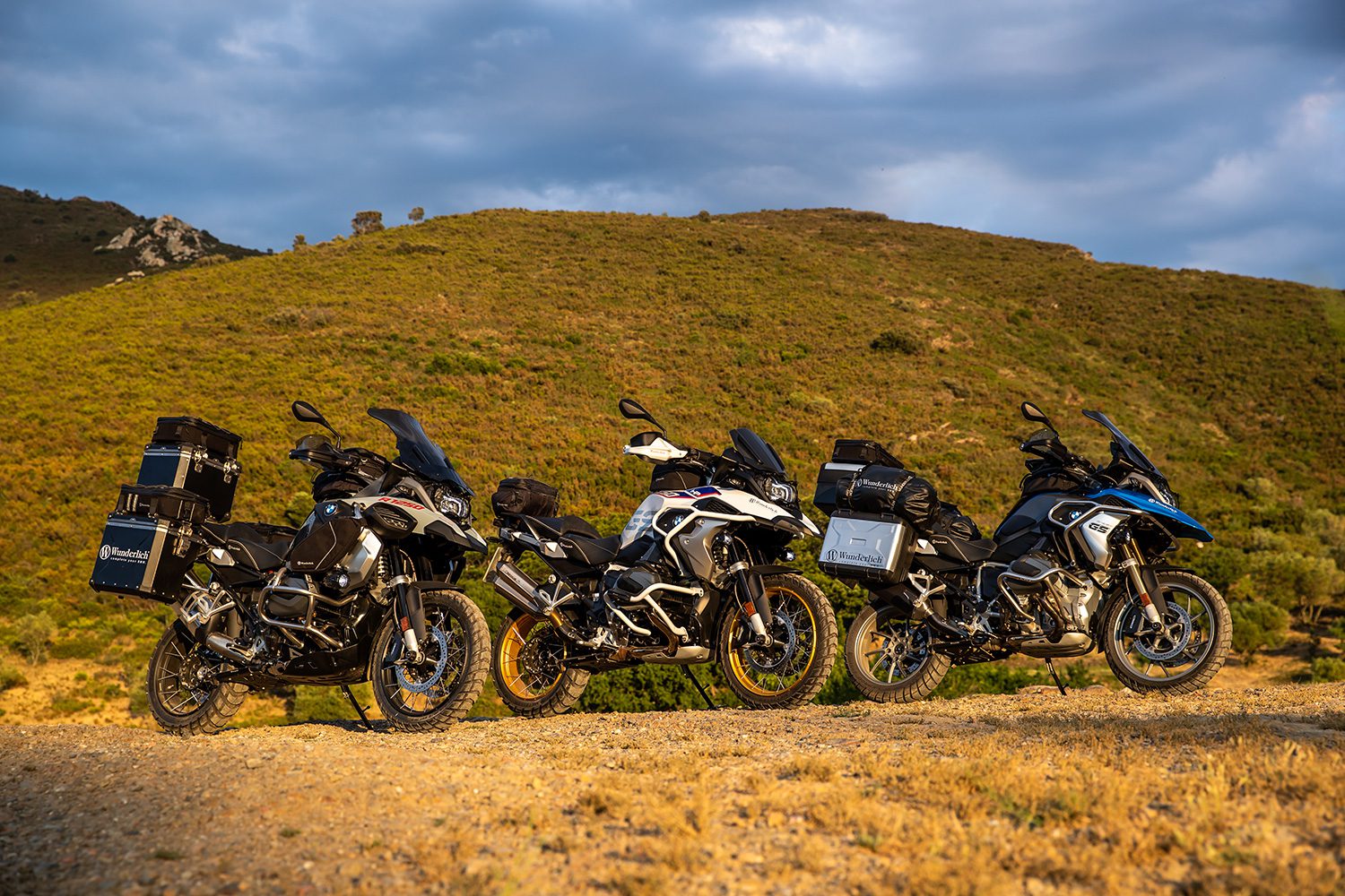 43520-212_06_1500_blank