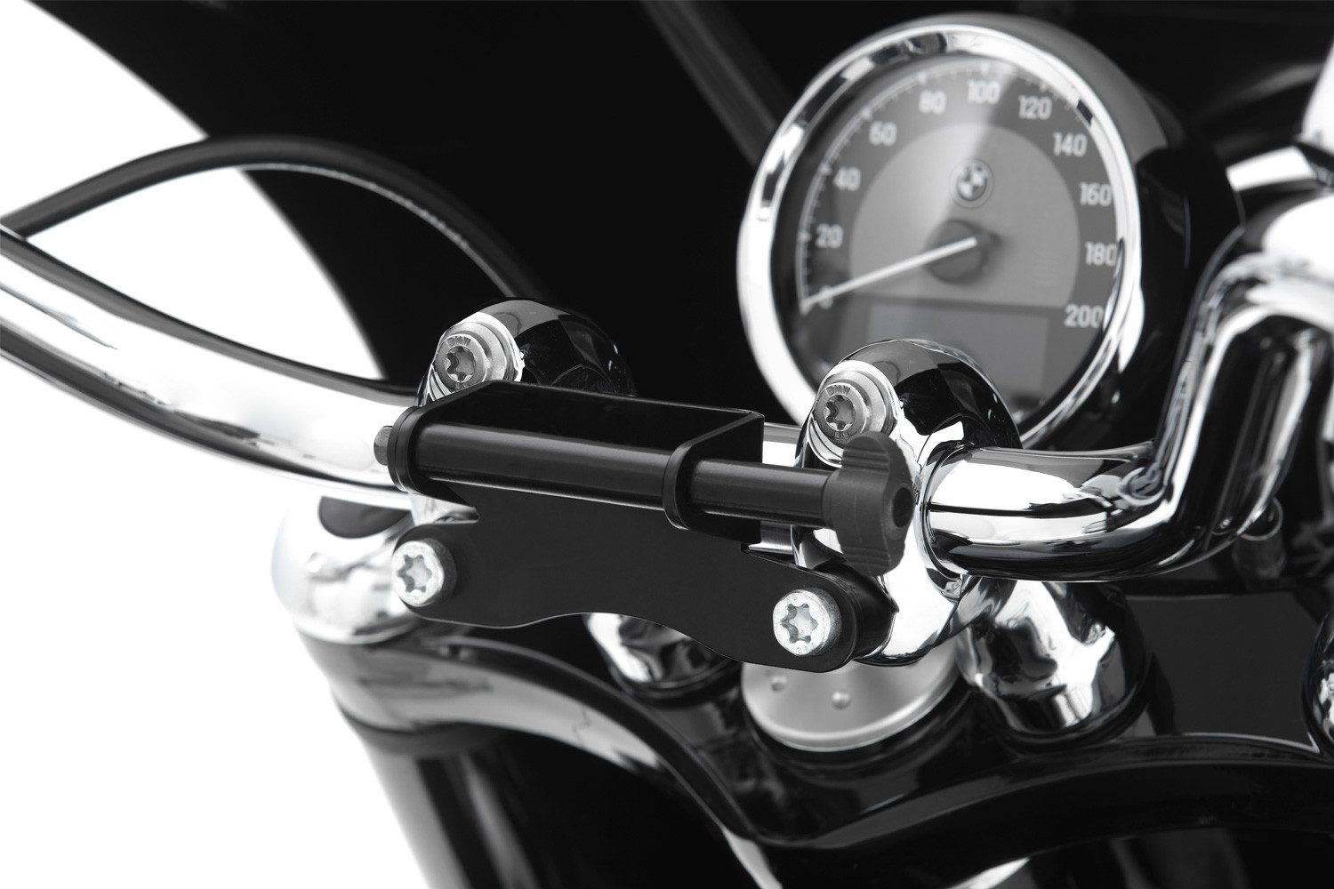 18900-000_01_1500_mr