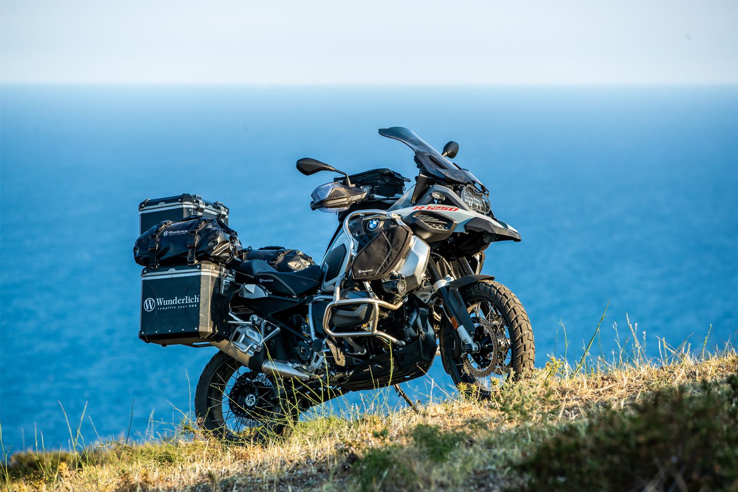 20810-300_15_1500_blank