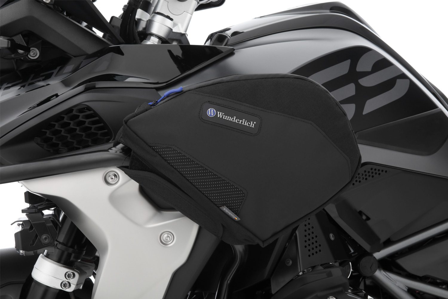 20812-000_02_1500_blank