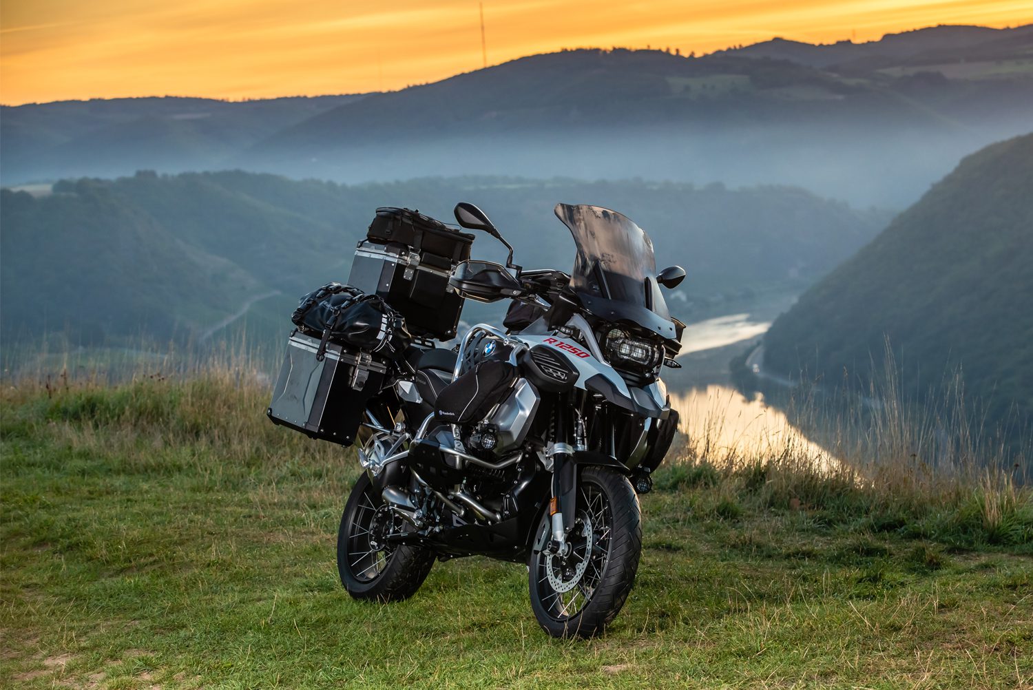 41873-200_web_blank_10