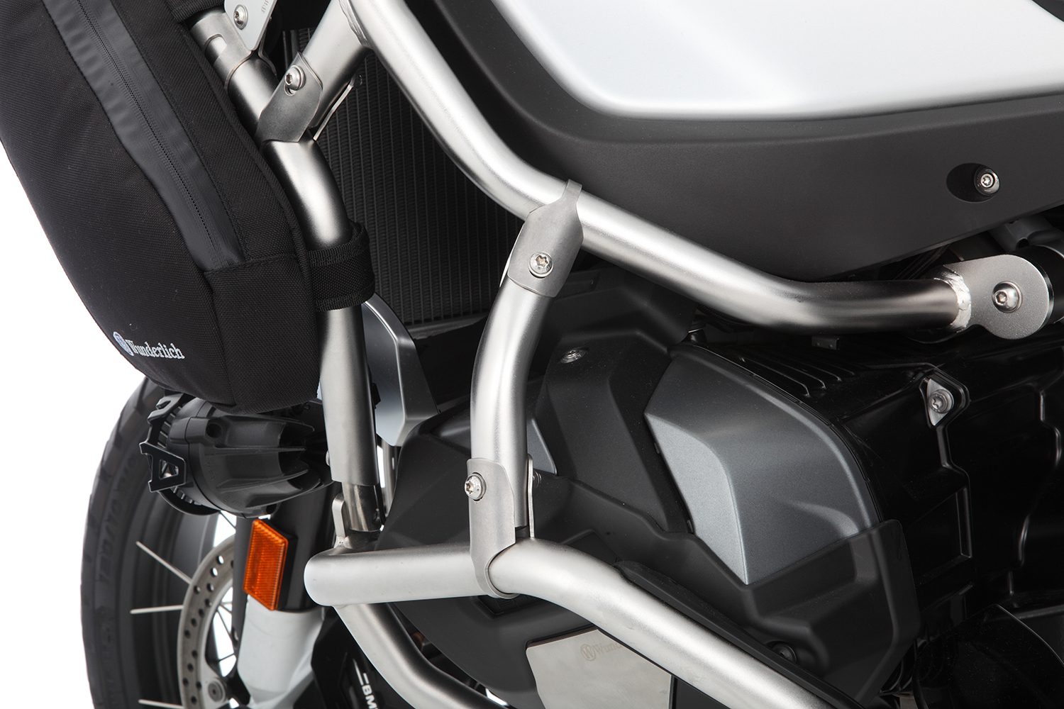 41873-210_05_1500_blank