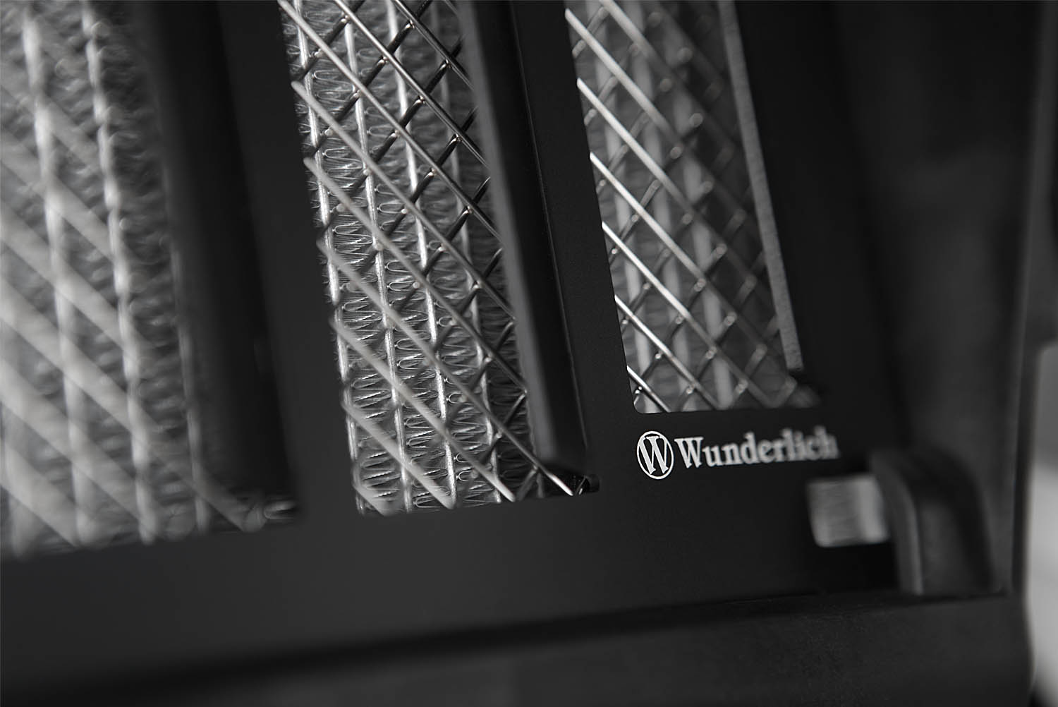 42380-100_web_blank_02